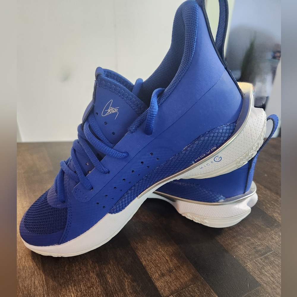 Under Armour Team Curry basketball sneakers - Picture 2 of 5